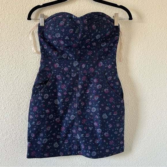 Twenty One Women’s Strapless Denim Dress Small Blue Floral Print Pockets Cowgirl - Picture 1 of 12